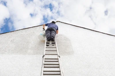 Peinture extérieure à Boussès — façades et ravalement